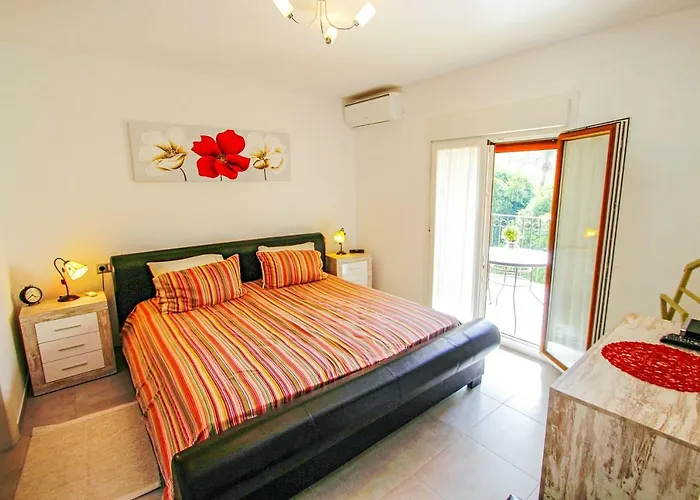 Judith - Modern Apartment In Moraira